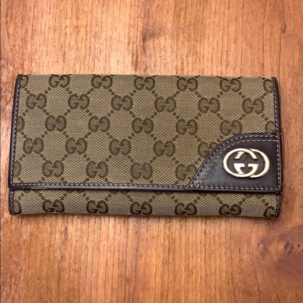Gucci wallet